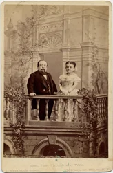 Charles Sherwood Stratton, pseudonym: General Tom Thumb (1838-83) og Mercy Lavinia Warren Bump (1841-1919), hans kone, kendt som Mrs Tom Thumb, kunstnere og dværge; foto af A Bogardus, New York (al